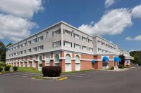 Wyndham Southbury Hotels in Washington