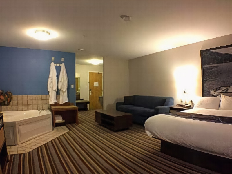 Super 8 by Wyndham Fort Frances