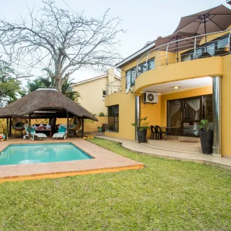 Ezulwini Guest House - Standard Double Room with Balcony & Pool View, 2 Guests