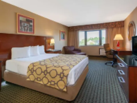 Baymont Inn and Suites by Wyndham Franklin, Indiana Hotels in Needham Township