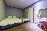 Yesan Shinwon Parktel - Pysäköinti