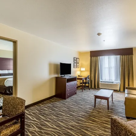 Cobblestone Hotel & Suites - Stevens Point