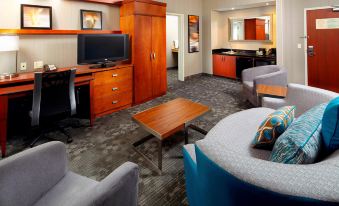 Courtyard Pittsburgh Greensburg - Housity