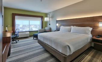 Holiday Inn Express & Suites Houston East - Beltway 8
