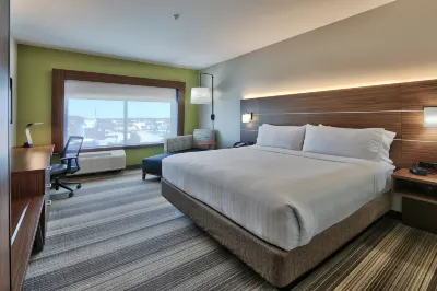 Holiday Inn Express & Suites Houston East - Beltway 8 Hotels near Kroger