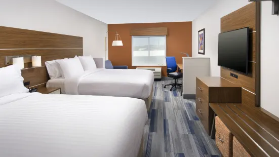 Holiday Inn Express & Suites New Braunfels