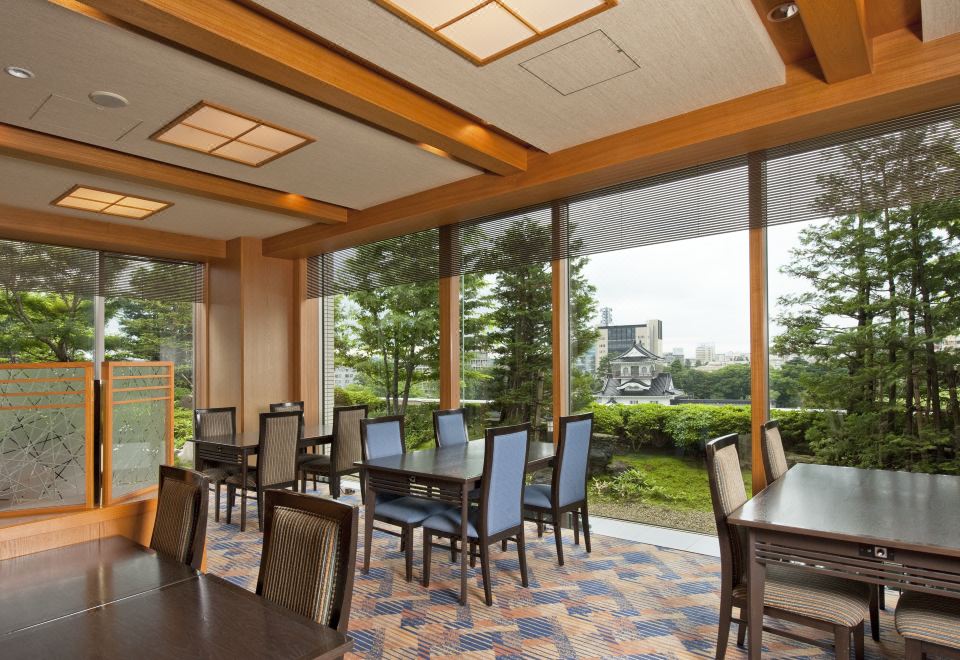 도야마 시내 호텔 전경