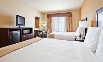 Holiday Inn Express & Suites Clovis
