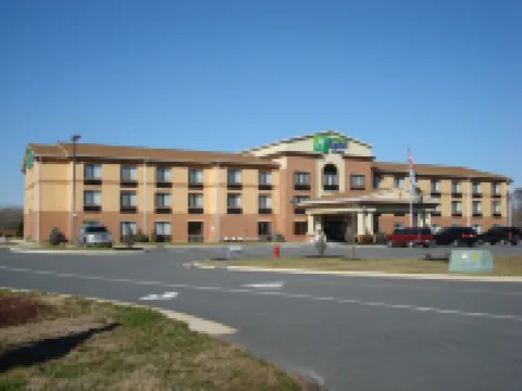Holiday Inn Express & Suites EXMORE - EASTERN SHORE by IHG Các khách sạn ở 