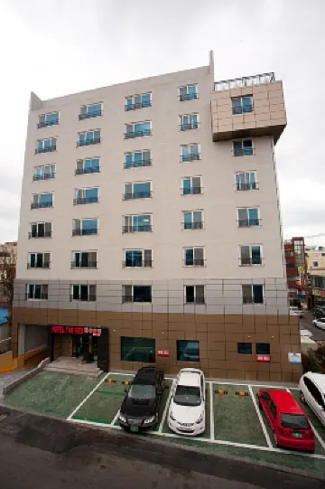 濟州紅色旅遊飯店 Jeju Folk Tour Town附近的飯店