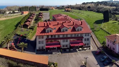 Hotel Piedra Hôtels à : Candas
