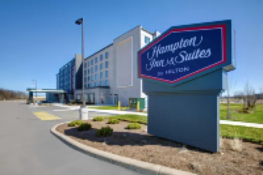 Hampton Inn & Suites by Hilton Watertoo St. Jacobs
