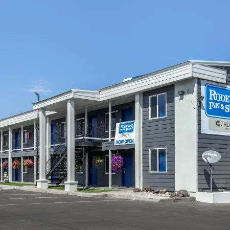 Rodeway Inn & Suites