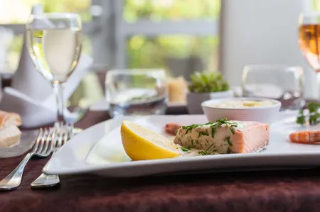 La Berteliere, the Originals Relais Отели в г. Котеврар