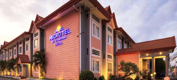 Microtel by Wyndham Davao Ξενοδοχεία στην πόλη Νταβάο