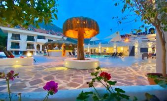 Akdeniz Beach Hotel
