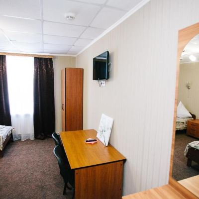 Standard Room with 2 Twin Beds