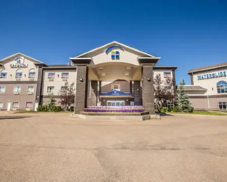Canalta Camrose Hotels in Camrose