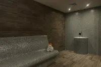 Privilege Aluxes Adults Only - Spa