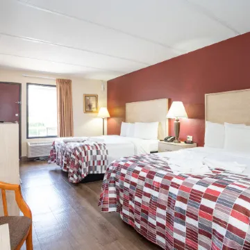 Red Roof Inn & Suites Pigeon Forge - Parkway