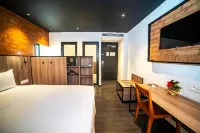 Onomo Hotel Douala Hotels near Marche des Fleurs