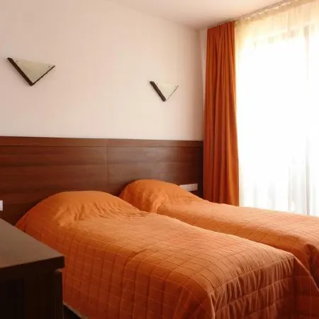 Winslow Infinity Aparthotel