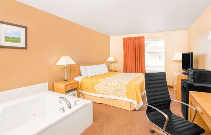 Days Inn by Wyndham Worthington