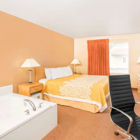 Days Inn by Wyndham Worthington