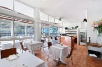 The Atrium Resort Hotel a Biggera Waters