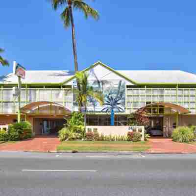 ホテル・トロピック Hotel Exterior