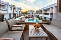 Pefki Deluxe Residences - Adults Only 16Plus - プール