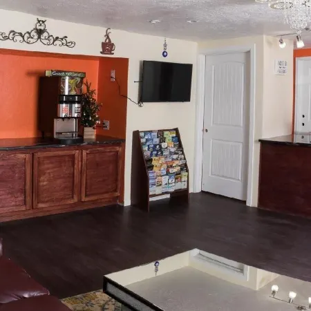 Budget Inn