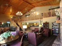 AmericInn by Wyndham Douglas/Saugatuck Hotels in Ganges Township