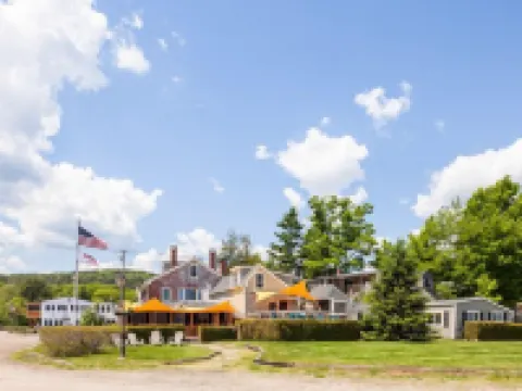 Beach Cottage Inn Hotels in Lincolnville