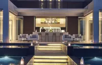 Pelagos Suites Hotel & Spa - Pools