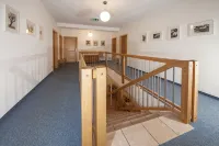 Pension Bernhardhof Hotels in Holzkirchen