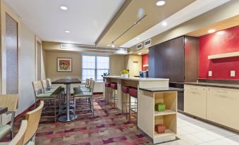 Candlewood Suites Boston North Shore - Danvers