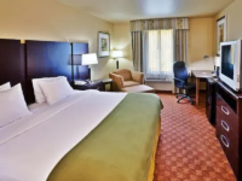 Holiday Inn Express & Suites MUSKOGEE by IHG Hotels in Muskogee