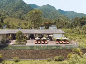 The Pavilions Himalayas the Farm