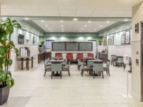 Comfort Suites Ocean City West Hotels in West Ocean City
