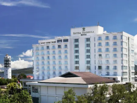 Sintesa Peninsula Hotel Отели в г. Wenang