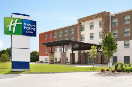 Holiday Inn Express & Suites Houston - N Downtown