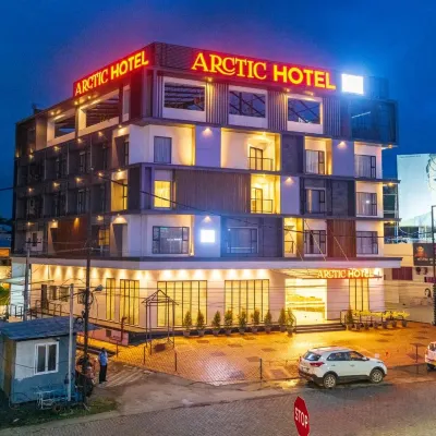 Arctic Hotel Hotels near Q Cinemas