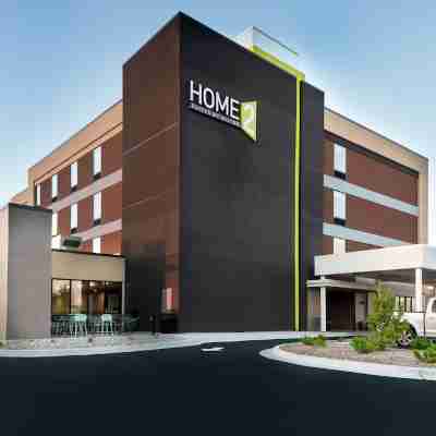 Home2 Suites by Hilton Merrillville Hotel Exterior