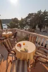 Boutique Hotel Villa Pattiera - Beach