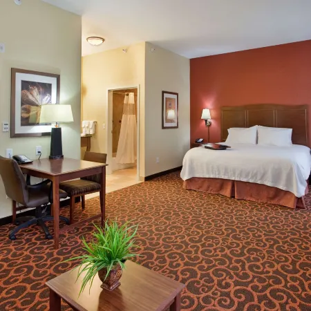 Hampton Inn & Suites Aberdeen