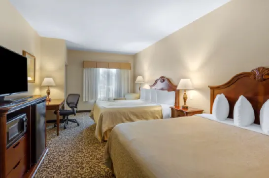 Best Western Plus Fossil Country Inn  Suites Hotel di 