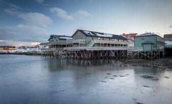 Grønnbuene Rorbu Hotel - Housity
