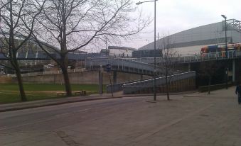 Ibis Sheffield City