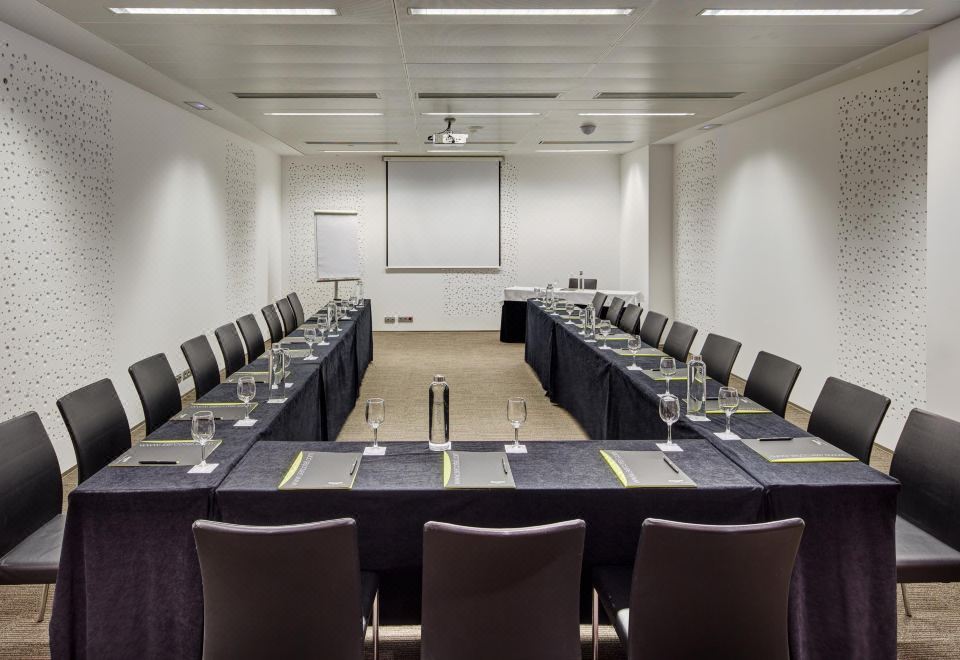 1. 세르코텔 로세욘..